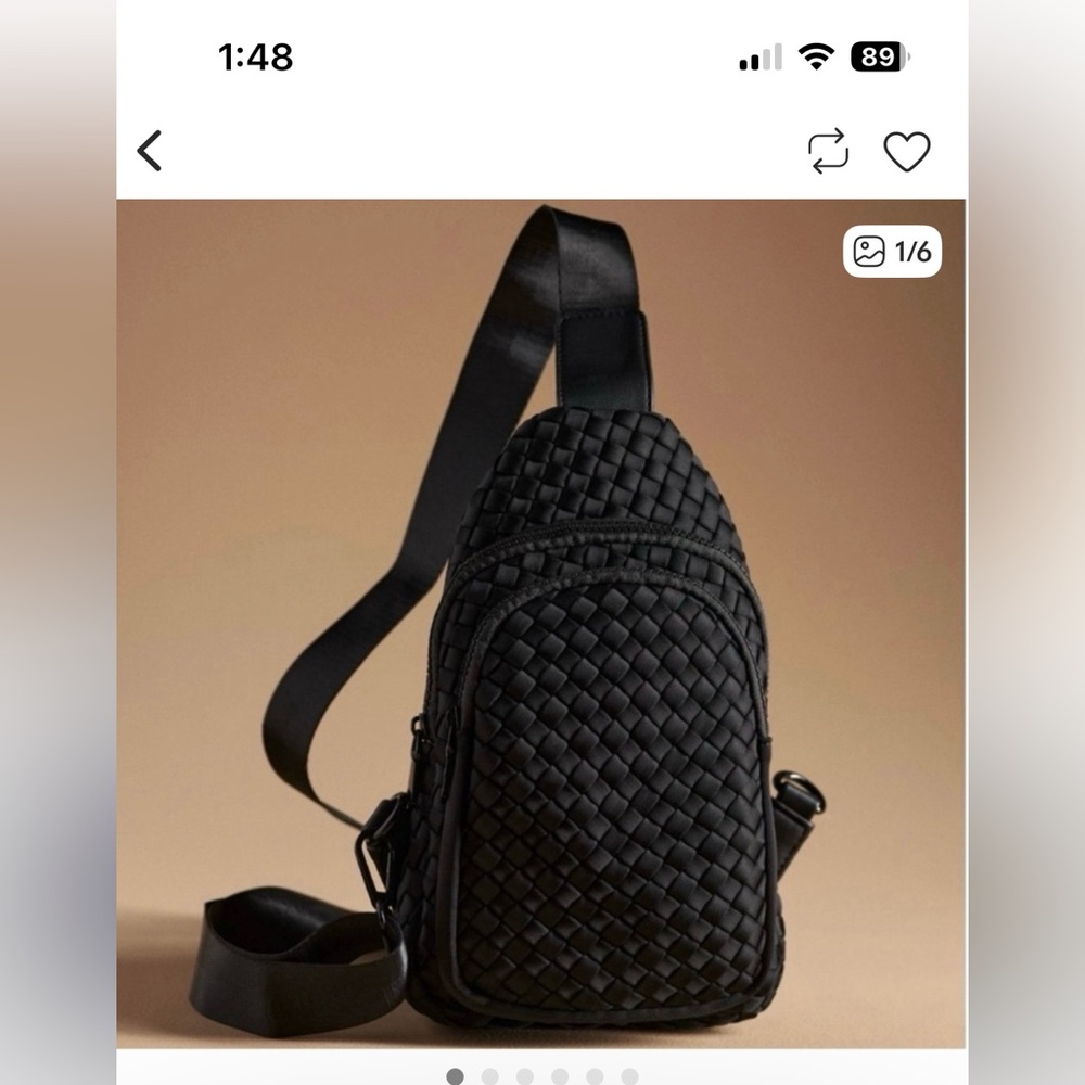 Sol and Selene Neoprene sling bag- like new